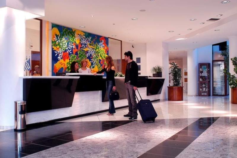 Aristoteles Holiday Resort & Spa 4*