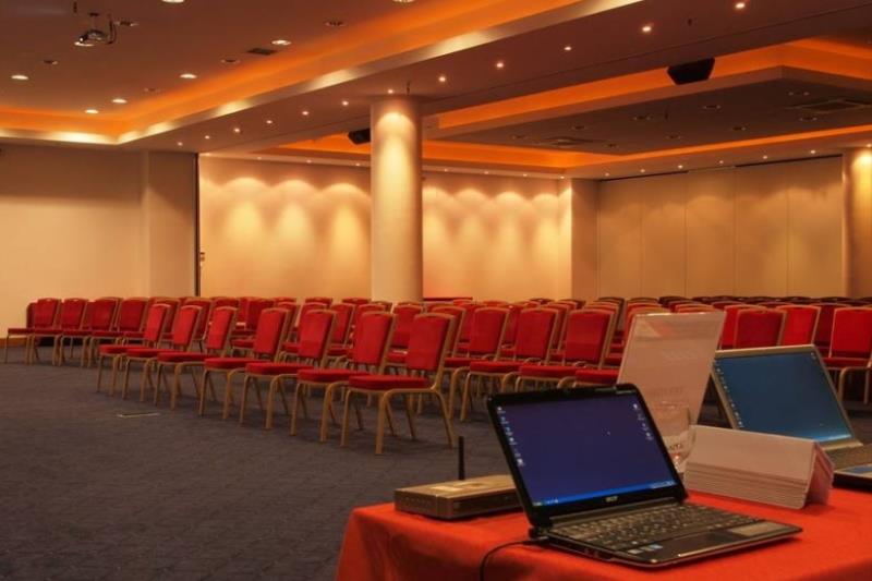 Aristoteles Holiday Resort & Spa 4*