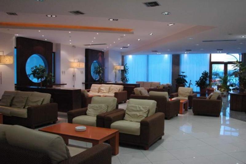 Aristoteles Holiday Resort & Spa 4*