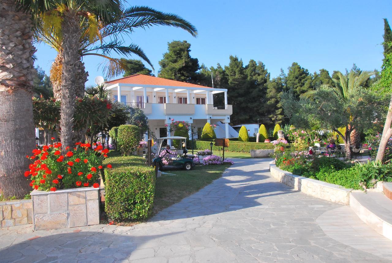 Chrousso Village Hotel 3*