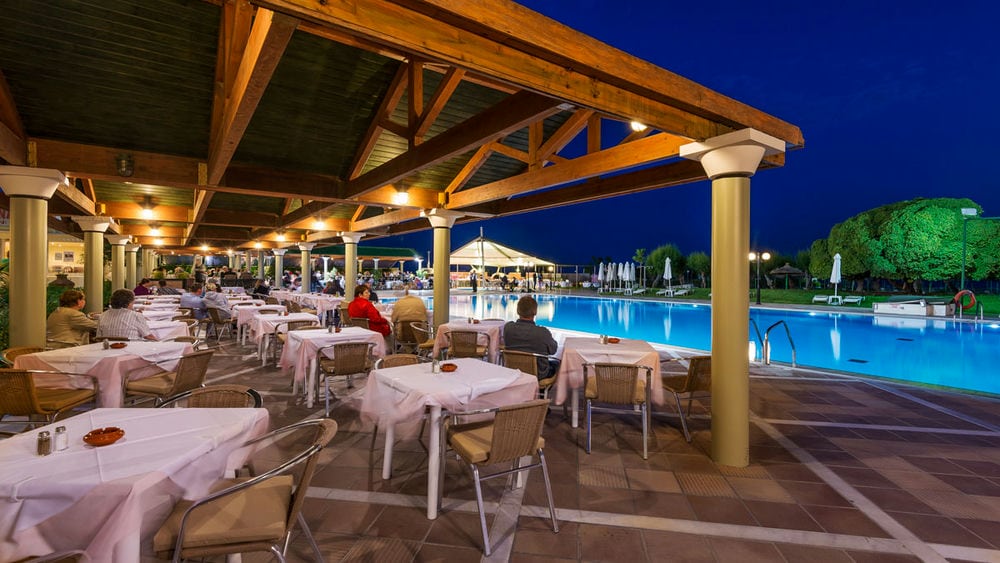Apollo Beach Hotel 4*