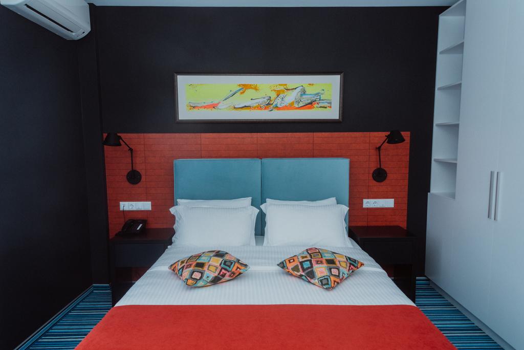 TANGERINE BEACH HOTEL
