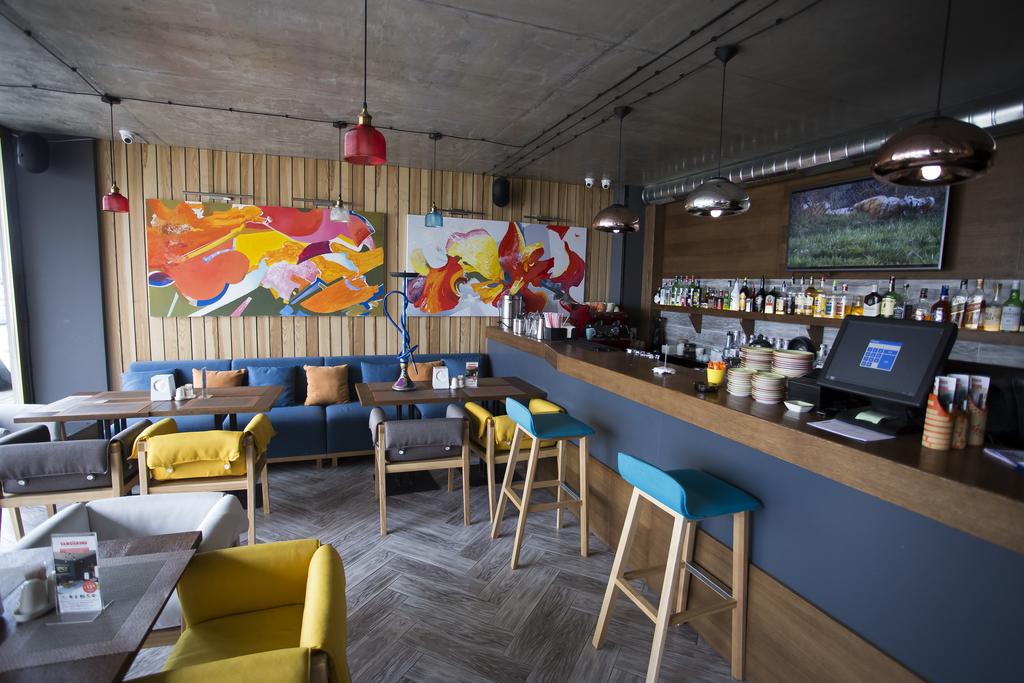 TANGERINE BEACH HOTEL