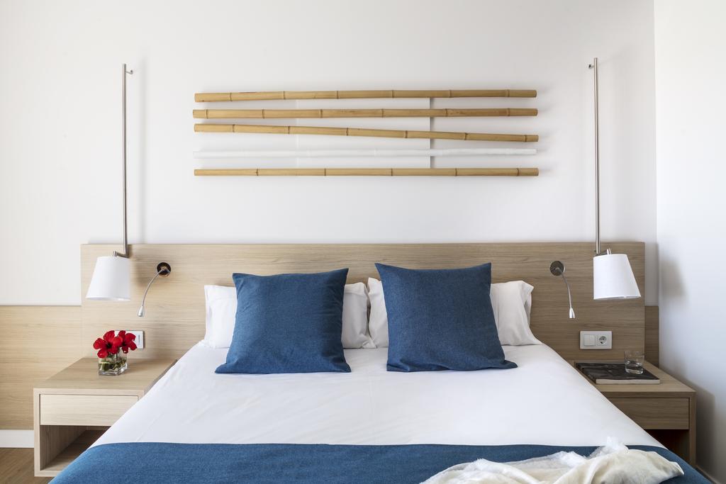 Aqua Hotel Onabrava 4*
