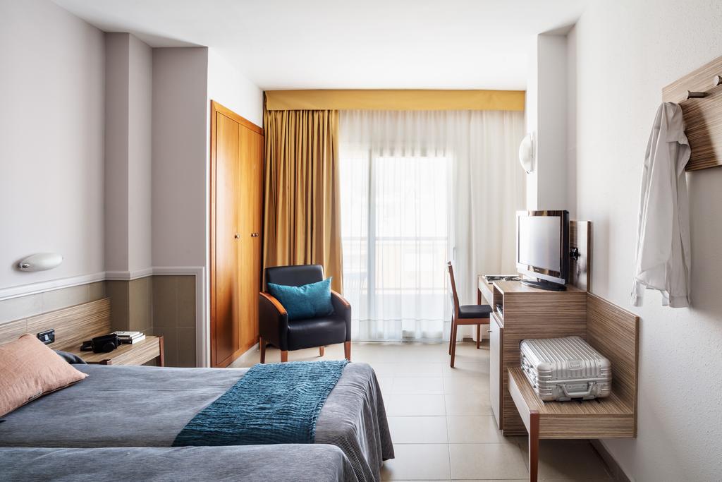 Aqua Hotel Promenade 4*