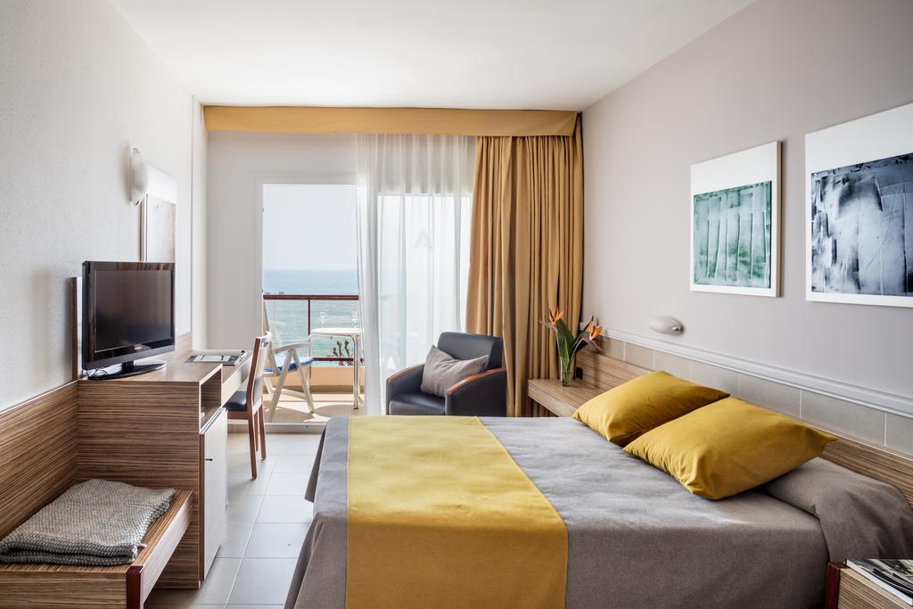 Aqua Hotel Promenade 4*