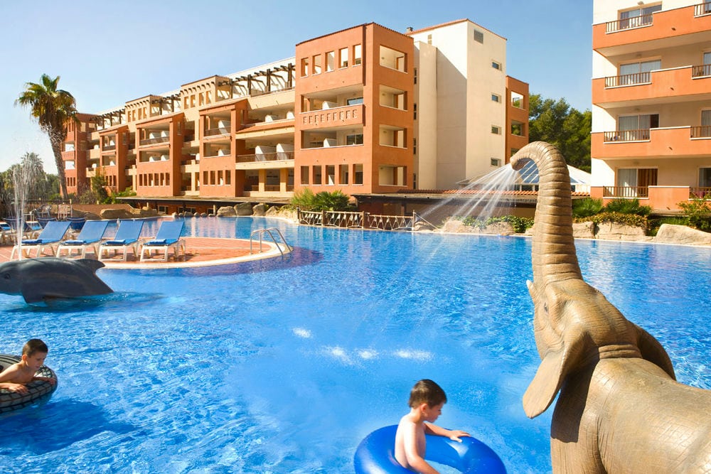 H10 Mediterranean Village 4*