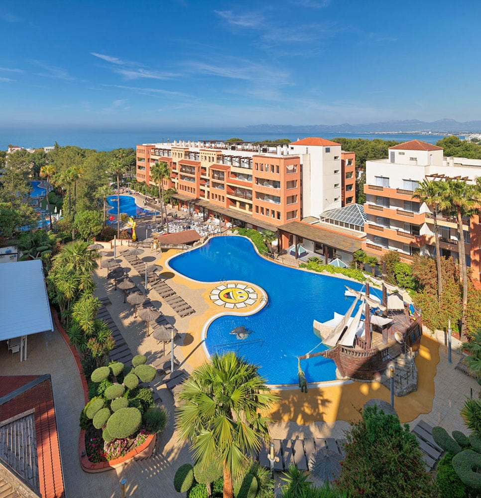 H10 Mediterranean Village 4*