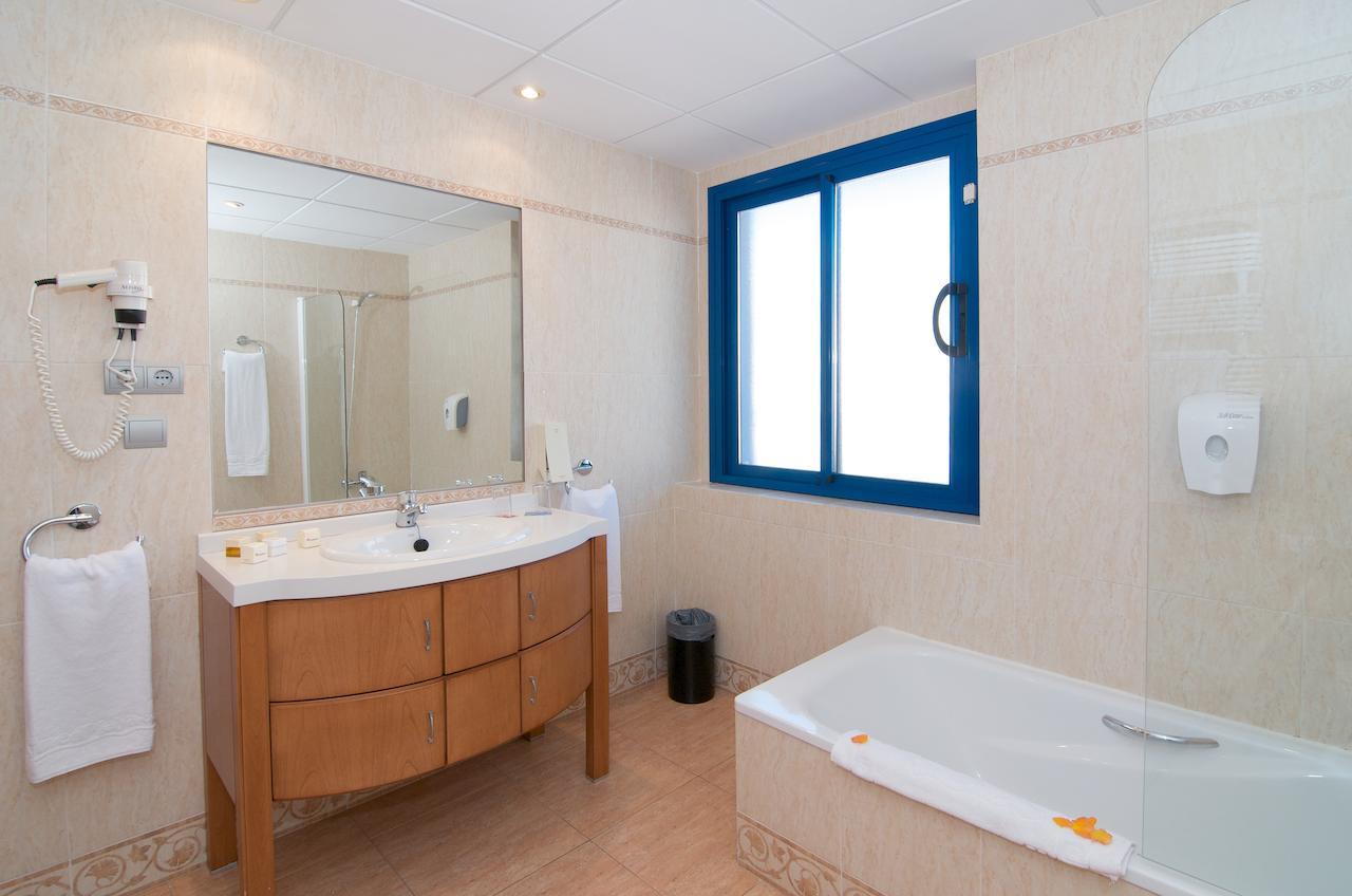 MEDPLAYA PIRAMIDE SALOU 4*