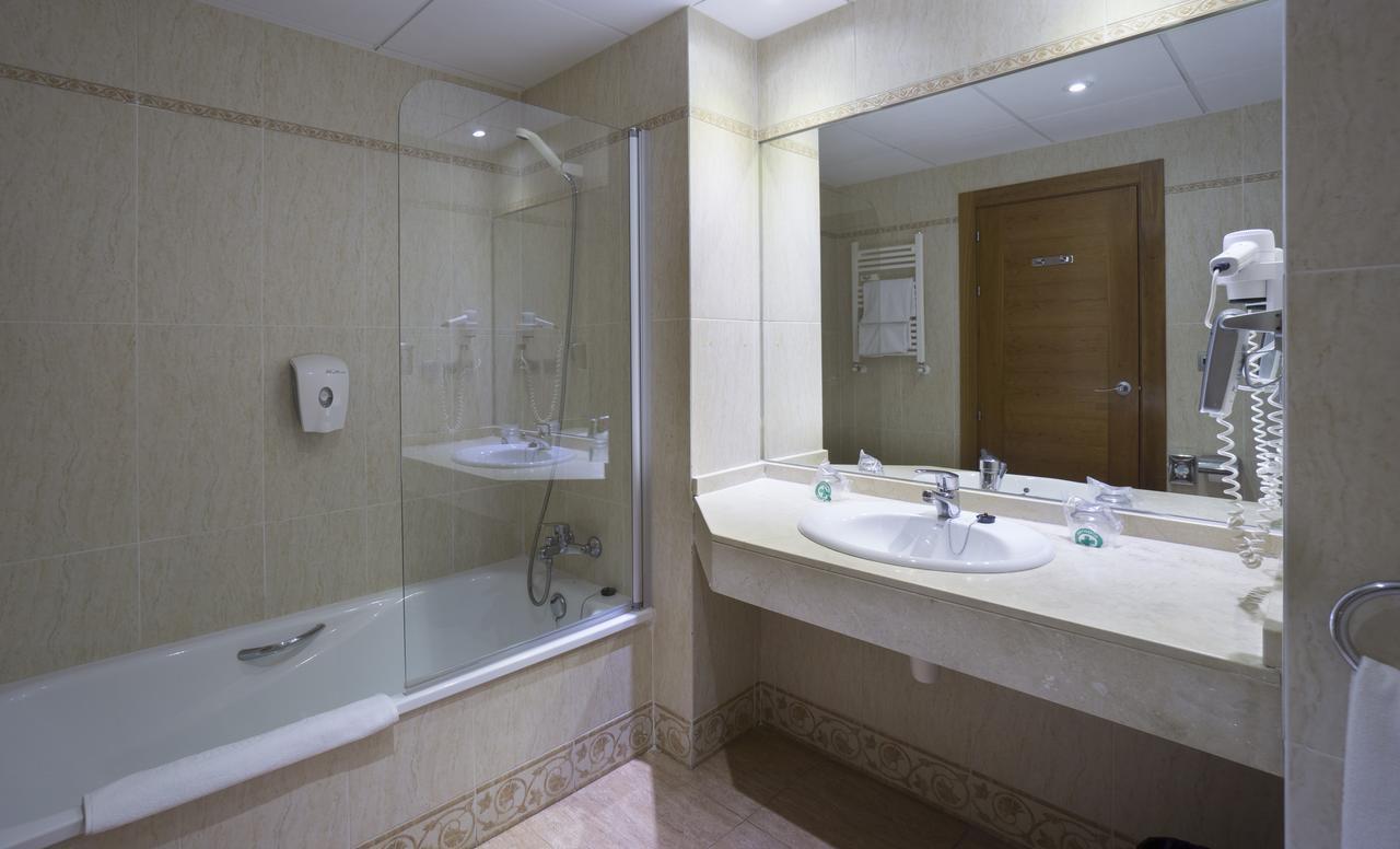 MEDPLAYA PIRAMIDE SALOU 4*