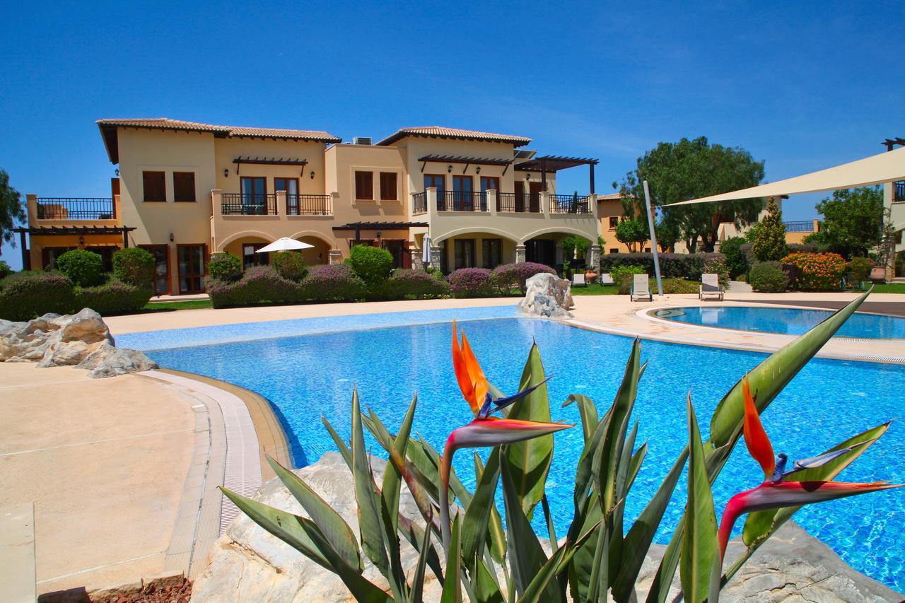Aphrodite Hills Holiday Residences 5*