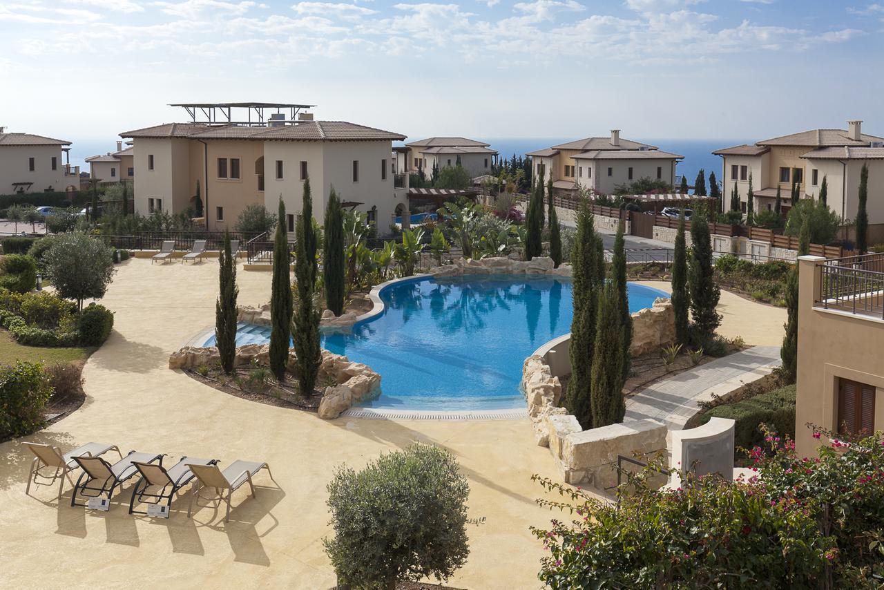Aphrodite Hills Holiday Residences 5*