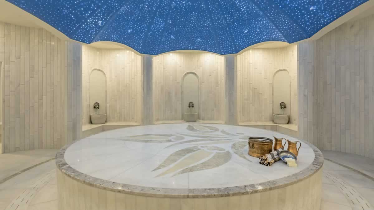 ROYAL SEGINUS HOTEL 5*