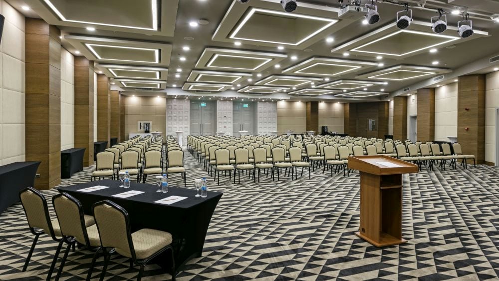 WIND OF LARA HOTEL & SPA 5*