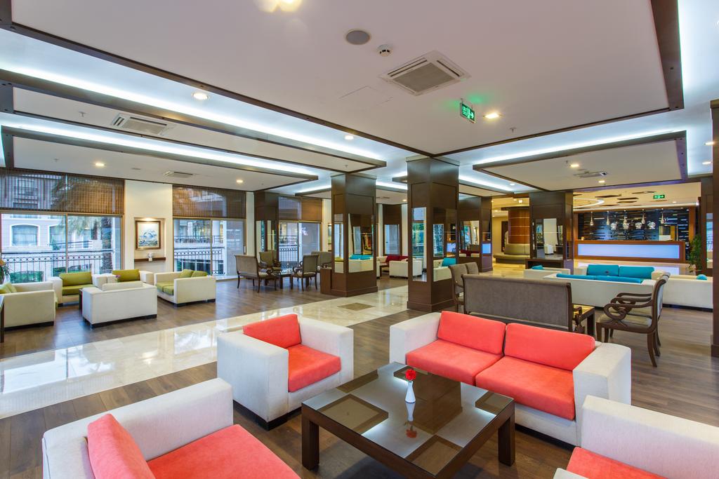 NOVIA LUCIDA BEACH HOTEL 5*