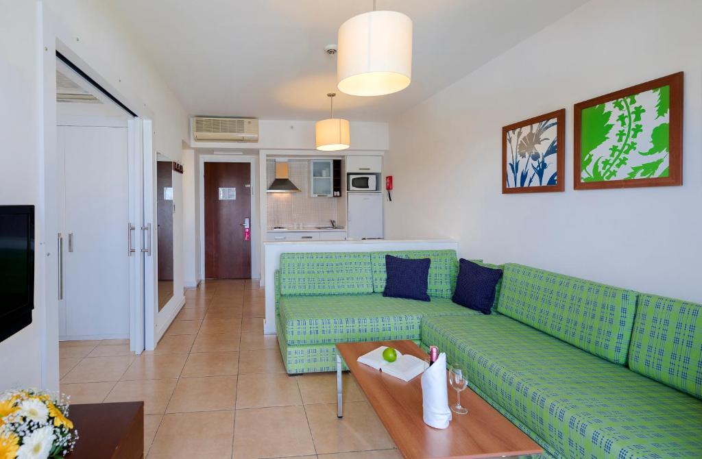 BARUT B SUITES 4*