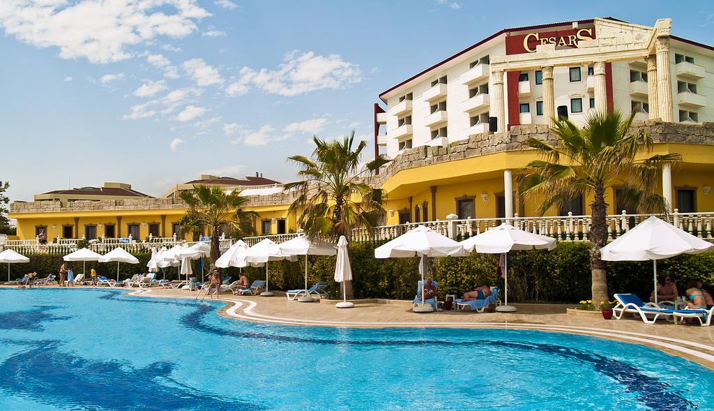 CESARS RESORT SIDE 5*