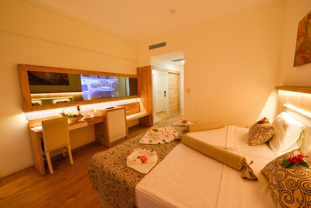 CESARS RESORT SIDE 5*