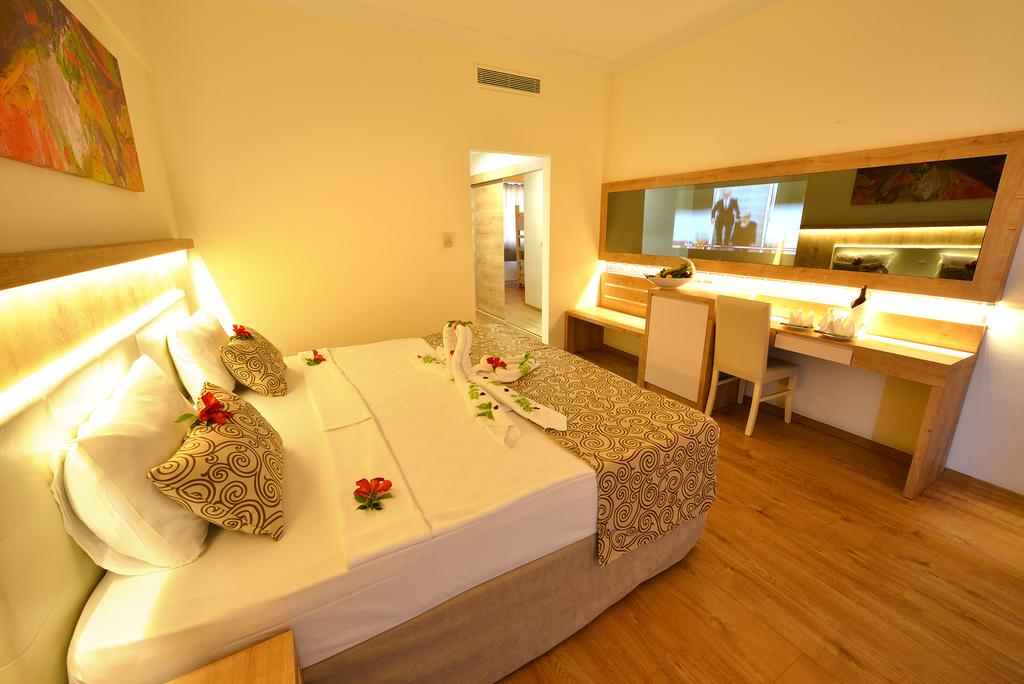 CESARS RESORT SIDE 5*