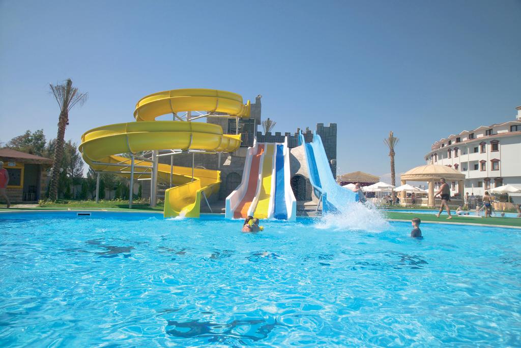 CESARS RESORT SIDE 5*