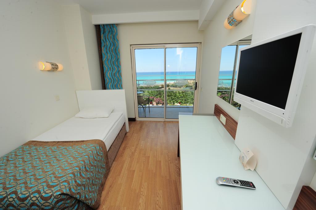 SEA WORLD RESORT & SPA 5*