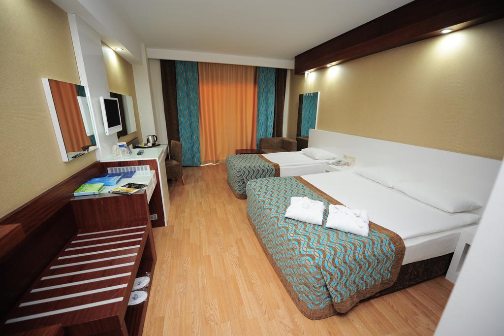 SEA WORLD RESORT & SPA 5*
