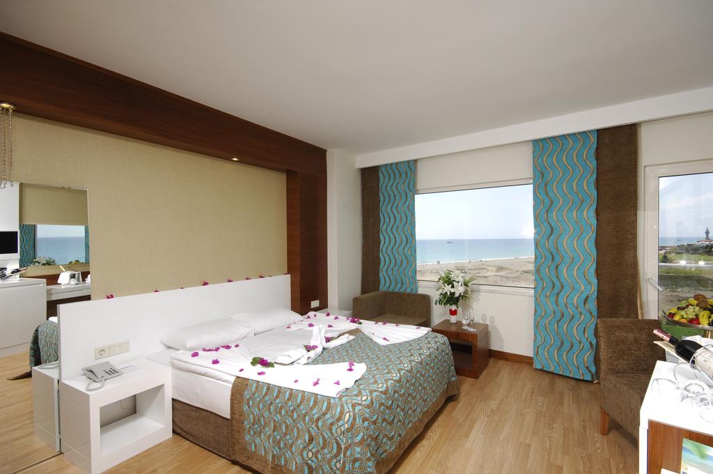 SEA WORLD RESORT & SPA 5*