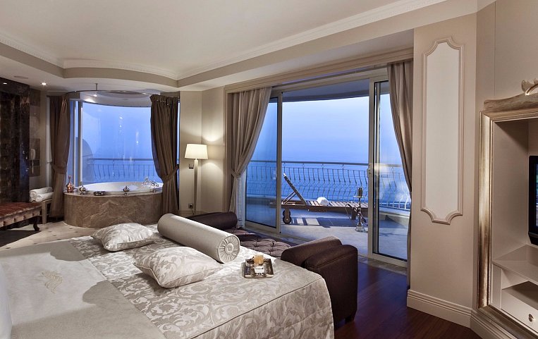 STARLIGHT RESORT HOTEL 5*