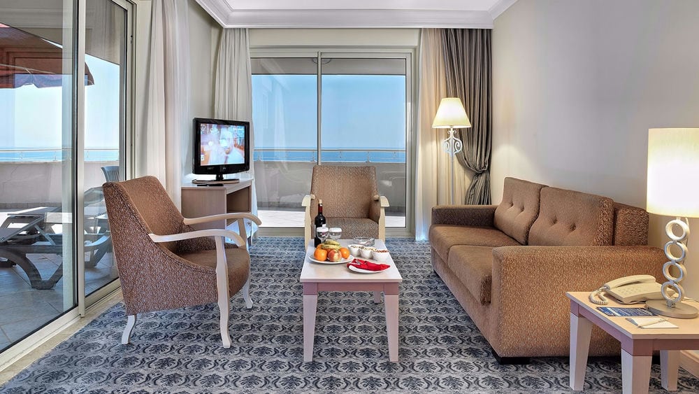 STARLIGHT RESORT HOTEL 5*