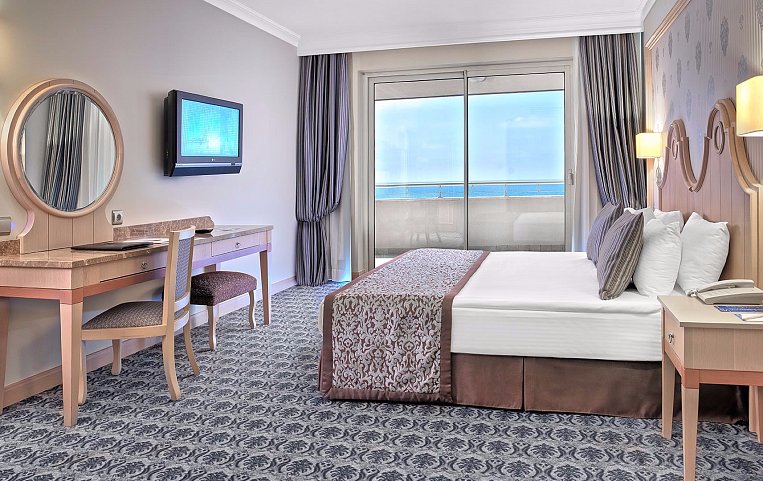 STARLIGHT RESORT HOTEL 5*