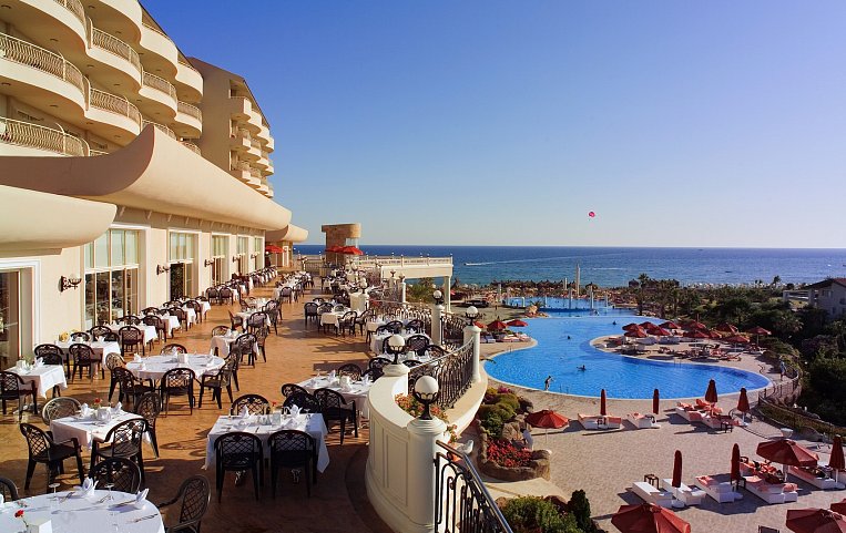 STARLIGHT RESORT HOTEL 5*