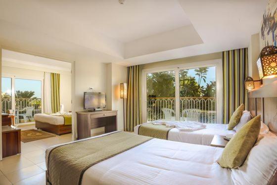 Royal Star Beach 4*