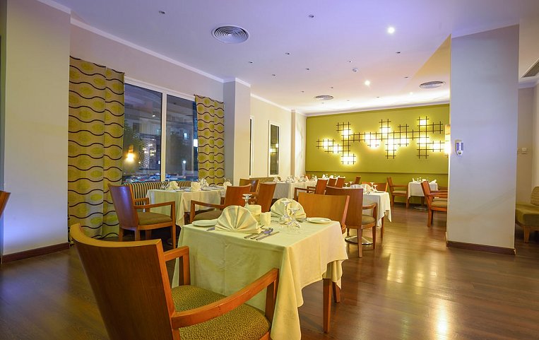 Royal Star Beach 4*