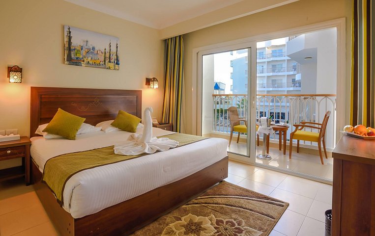 Royal Star Beach 4*