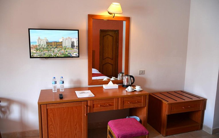 Hawaii Club Aqua Park (2nd line) 4*