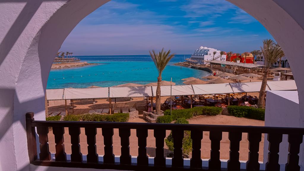 Arabella Azur 4*