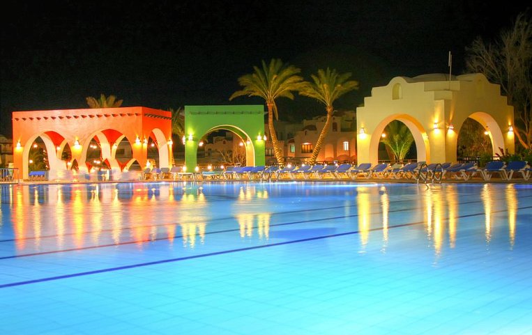 Arabella Azur 4*