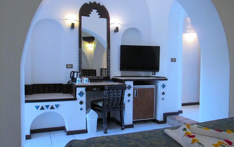 Arabella Azur 4*