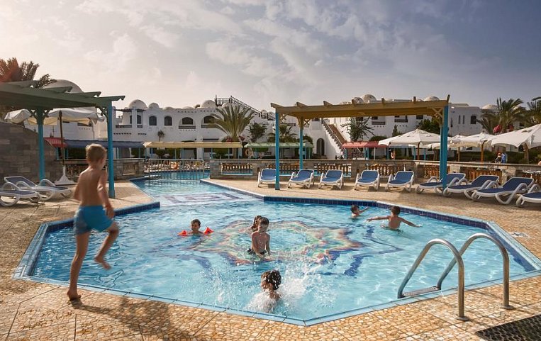 Arabella Azur 4*
