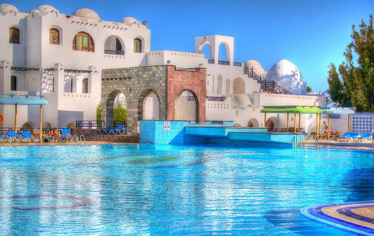 Arabella Azur 4*