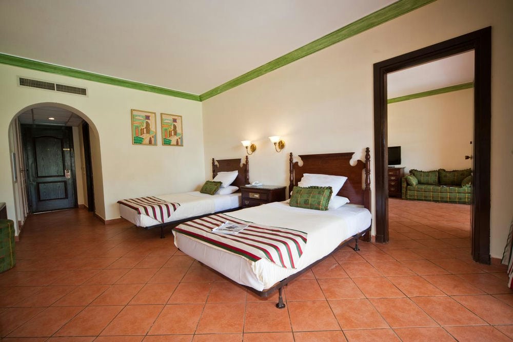 Ali Baba Palace & Aquapark 4*