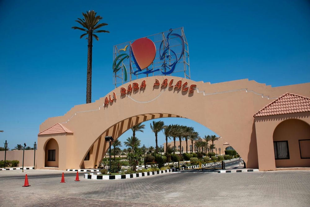 Ali Baba Palace & Aquapark 4*