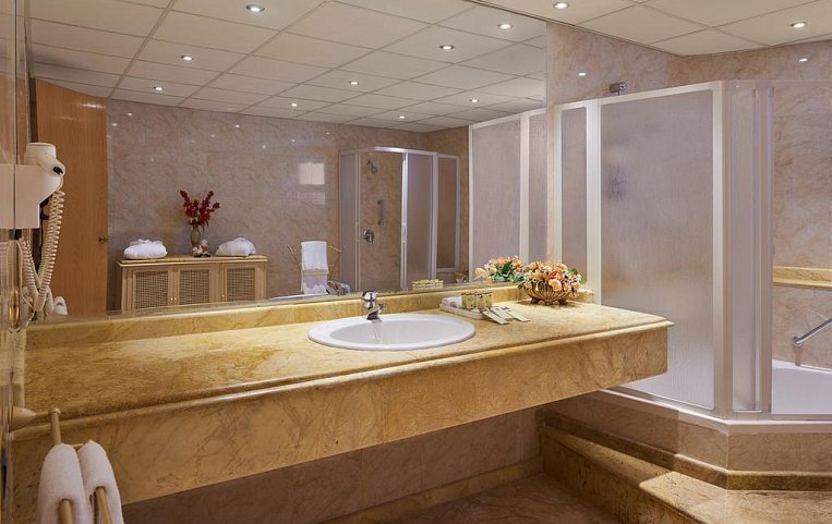 Sea Star Beau Rivage 5*