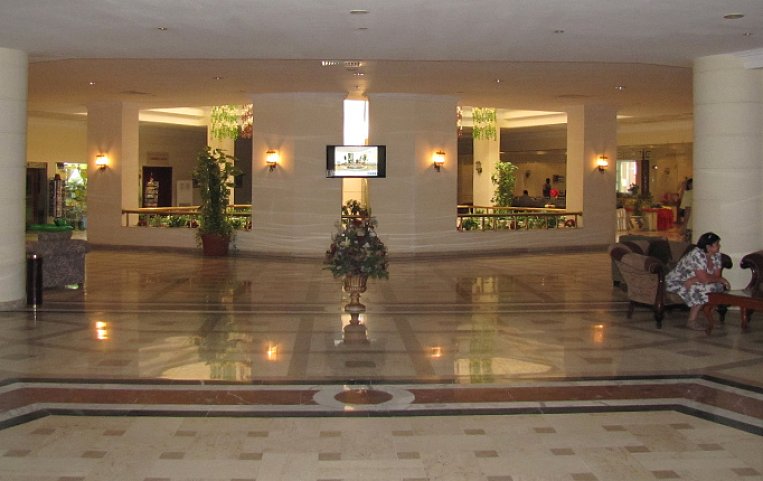 Roma Hotel 4*