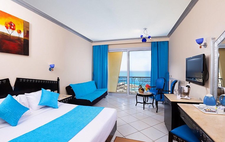 King Tut Aqua Park Beach Resort 4*