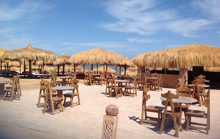 Caves Beach Resort Hurghada 5*