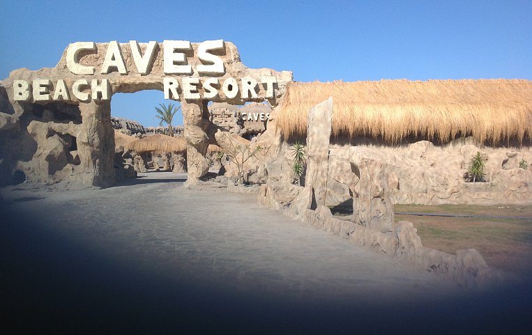 Caves Beach Resort Hurghada 5*
