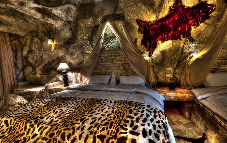 Caves Beach Resort Hurghada 5*