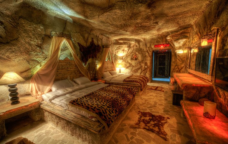 Caves Beach Resort Hurghada 5*