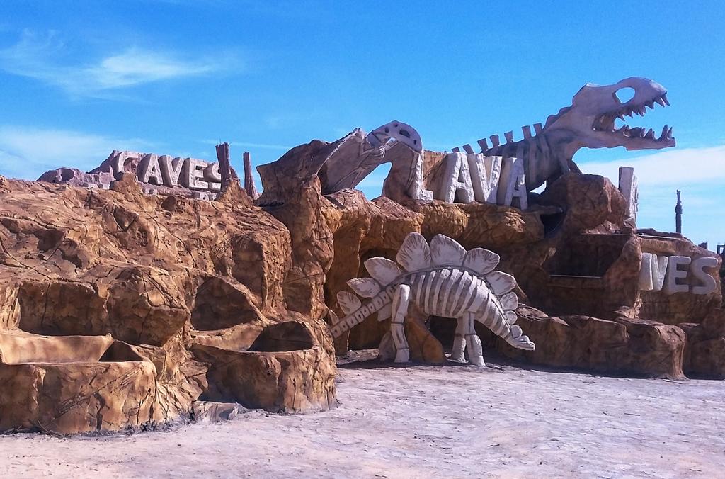 Caves Beach Resort Hurghada 5*